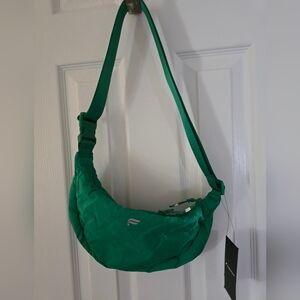 Fabletics Sling Bag In Verde Crinkle Green